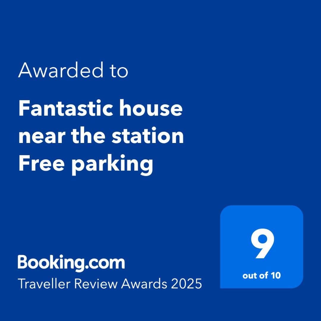 ジェノヴァFantastic House Near The Station Free Parkingアパートメント エクステリア 写真